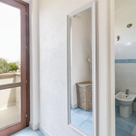 Marina Vista Mare Con Piscina Privata * スティンティーノ