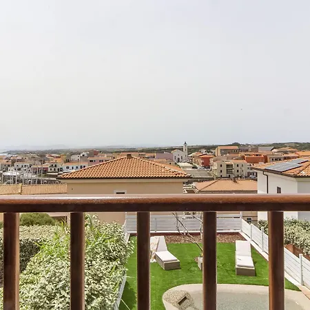 Marina Vista Mare Con Piscina Privata ヴィラ