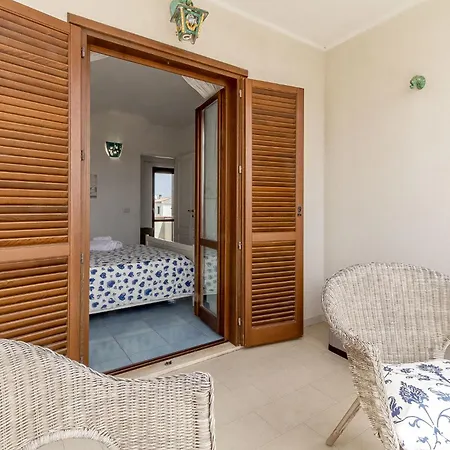 Villa Marina Vista Mare Con Piscina Privata Stintino