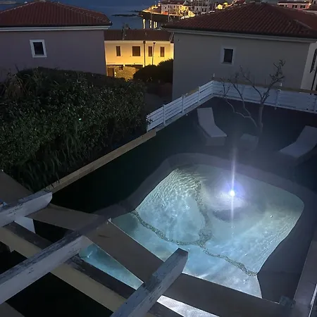 Marina Vista Mare Con Piscina Privata *
